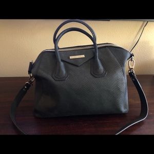 Black- BRAND NEW Charles Jourdan Paris Purse, soft leather
